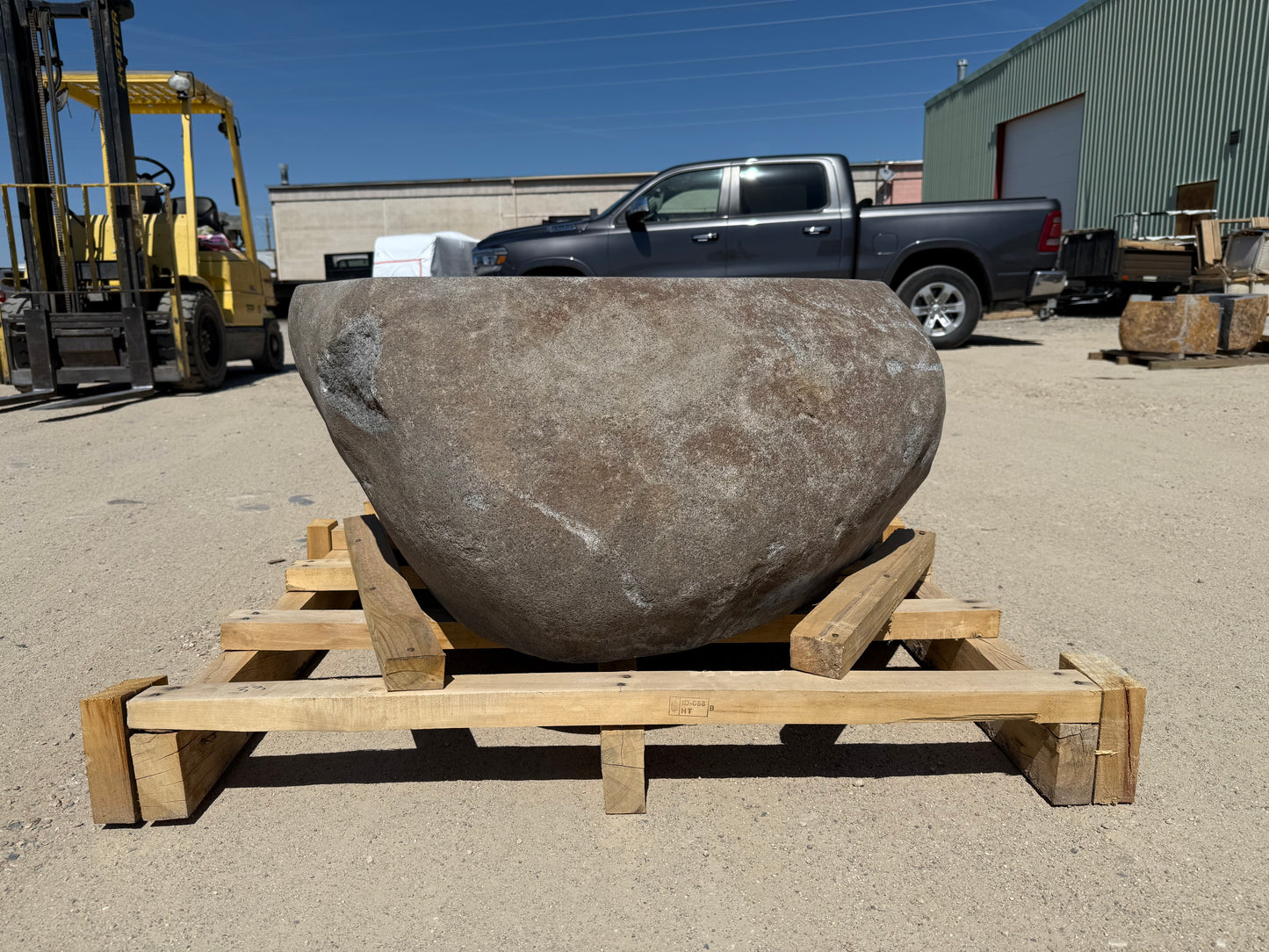Natural Stone / Real River Boulder Gas Fire Pit RBFP33