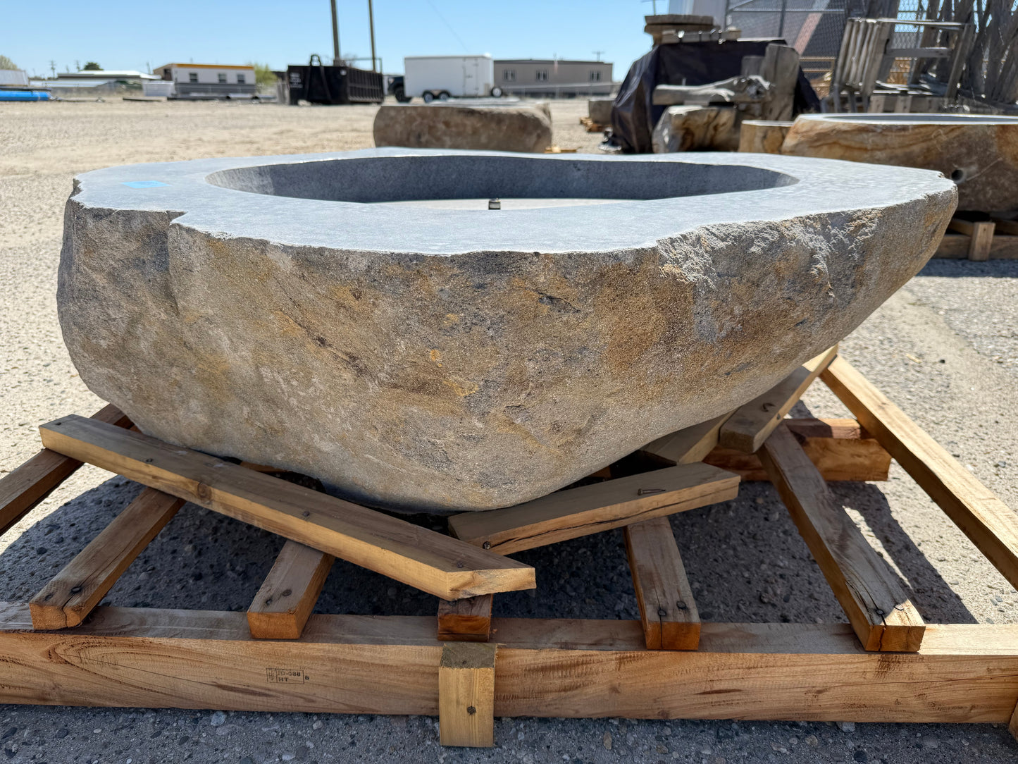 Natural Stone / Real River Boulder Gas Fire Pit RBFP23