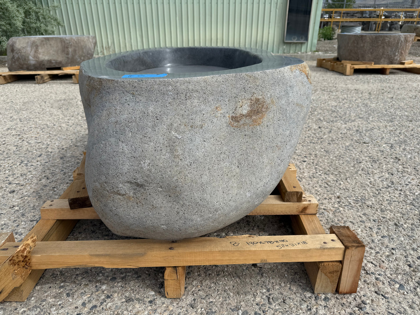 Natural Stone / Real River Boulder Gas Fire Pit RBFP08