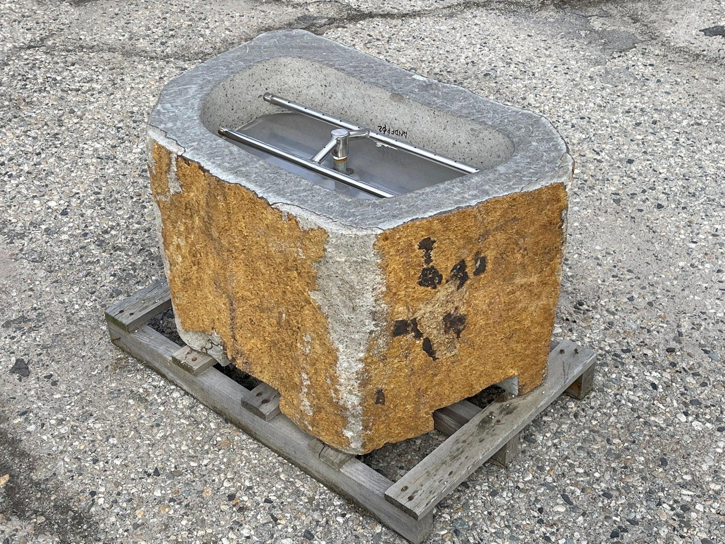Natural Stone Gas Fire Pit, Andesite / Basalt - ANDFP02 - Impact Imports
