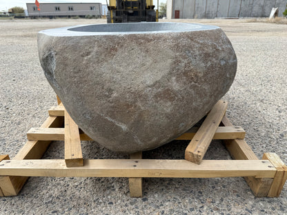 Natural Stone / Real River Boulder Gas Fire Pit RBFP33