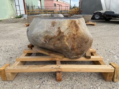 Natural Stone / Real River Boulder Gas Fire Pit RBFP16