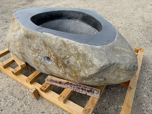 Natural Stone / Real River Boulder Gas Fire Pit RBFP16