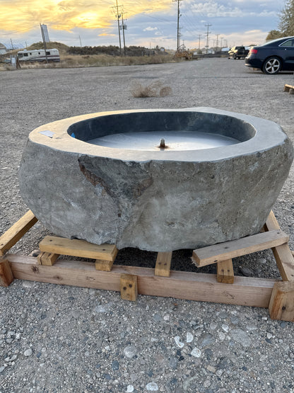 Natural Stone / Real River Boulder Gas Fire Pit RBFP09