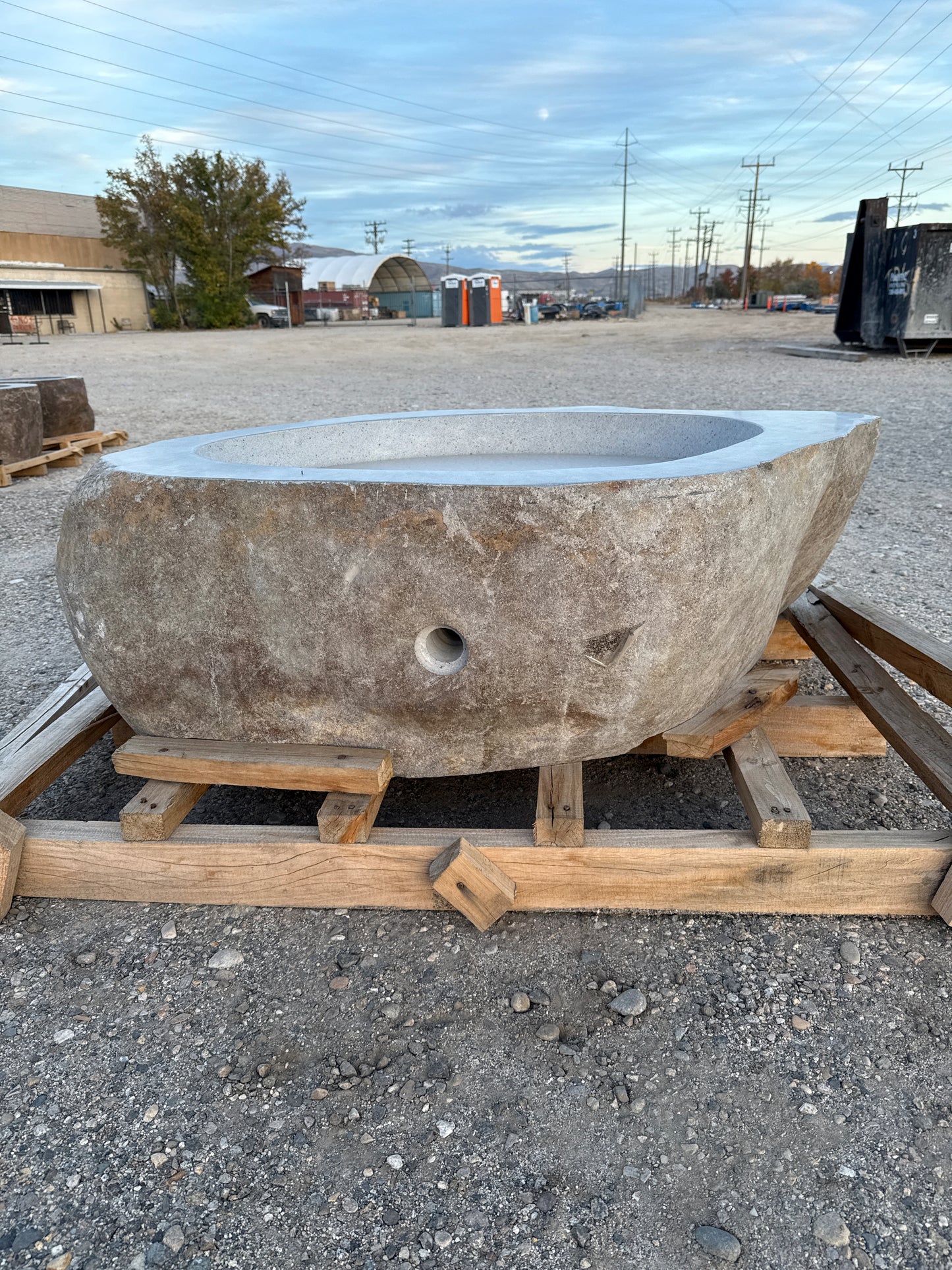 Natural Stone / Real River Boulder Gas Fire Pit RBFP28