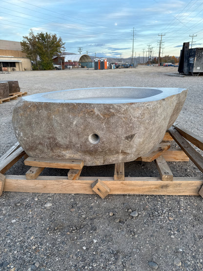 Natural Stone / Real River Boulder Gas Fire Pit RBFP28