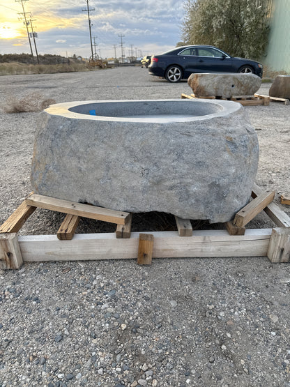 Natural Stone / Real River Boulder Gas Fire Pit RBFP25