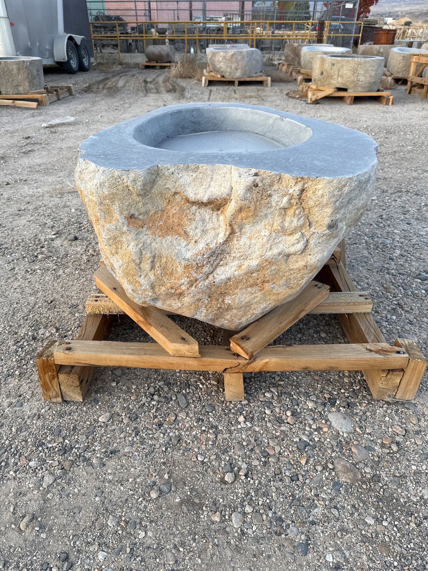 Natural Stone / Real River Boulder Gas Fire Pit RBFP06