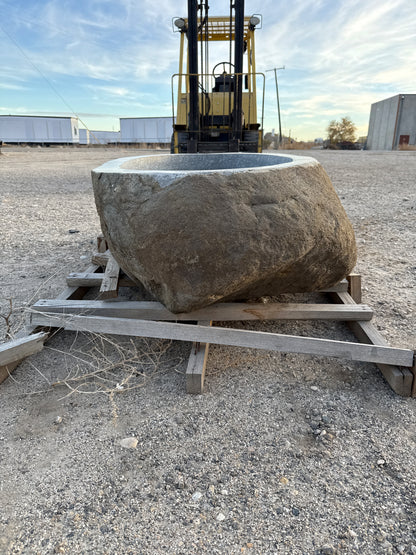 Natural Stone / Real River Boulder Gas Fire Pit RBFP04