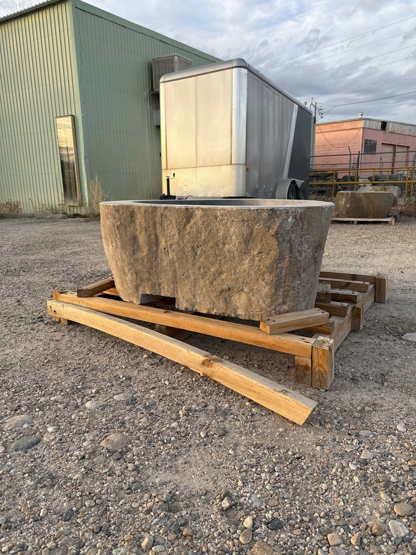 Natural Stone / Real River Boulder Gas Fire Pit RBFP13