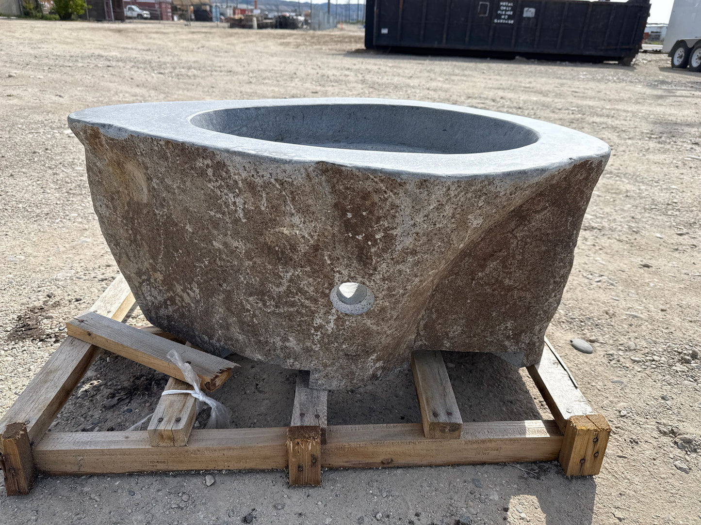 Natural Stone / Real River Boulder Gas Fire Pit RBFP12