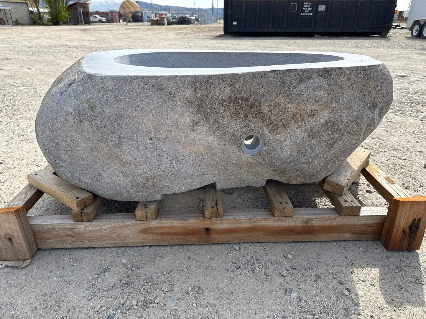 Natural Stone / Real River Boulder Gas Fire Pit RBFP09