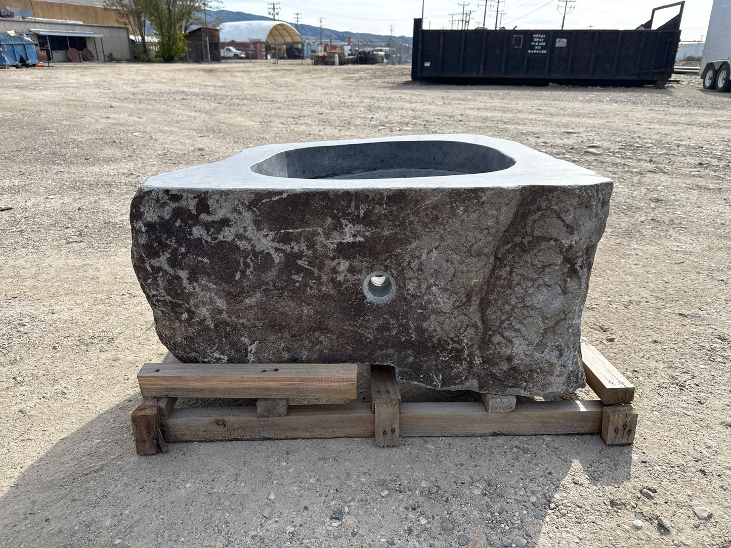 Natural Stone / Real River Boulder Gas Fire Pit RBFP03