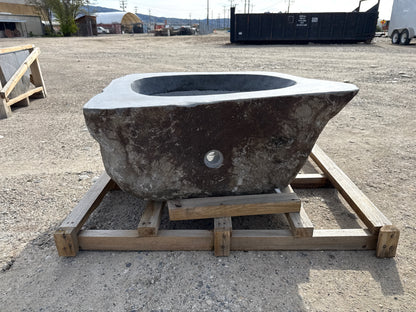 Natural Stone / Real River Boulder Gas Fire Pit RBFP02