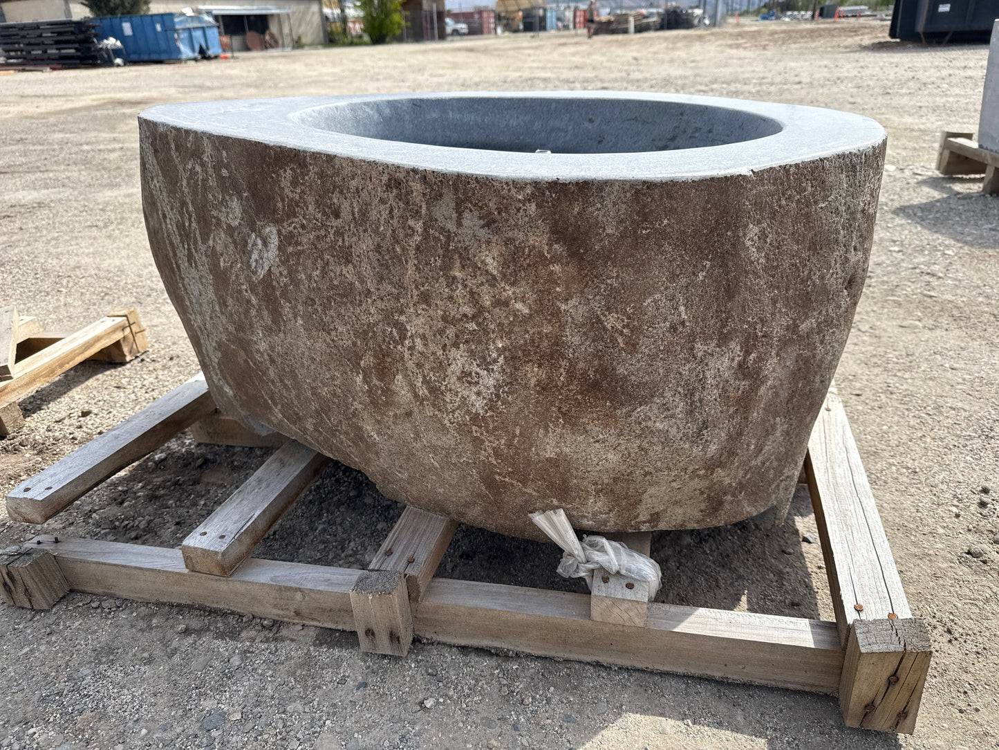 Natural Stone / Real River Boulder Gas Fire Pit RBFP13