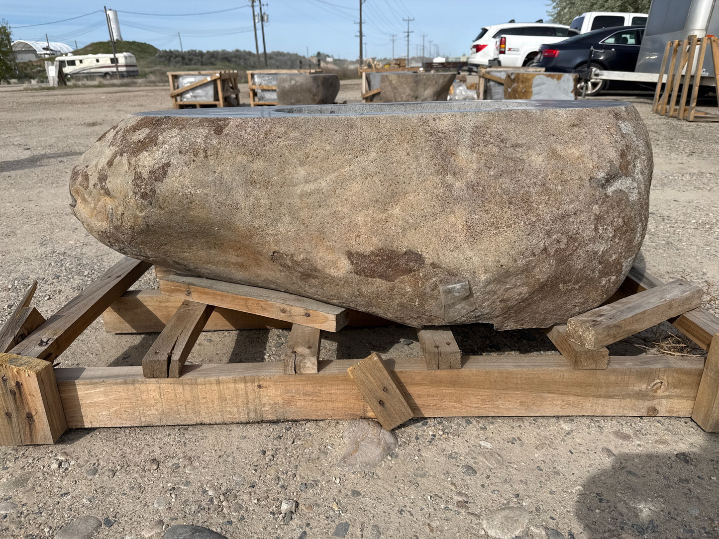 Natural Stone / Real River Boulder Gas Fire Pit RBFP07