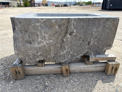 Natural Stone / Cut River Boulder Gas Fire Pit CRB06