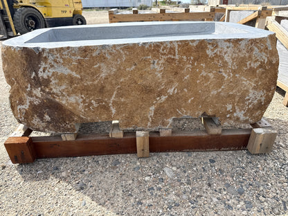 Natural Stone / Cut River Boulder Gas Fire Pit CRB05