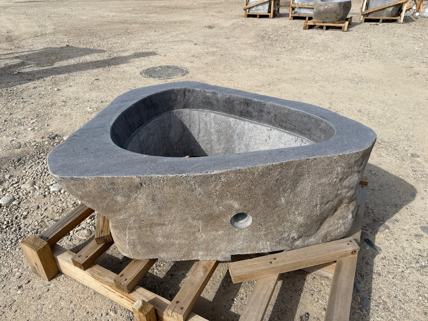 Natural Stone / Real River Boulder Gas Fire Pit RBFP08