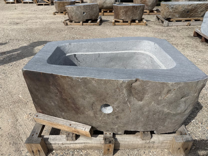 Natural Stone / Cut River Boulder Gas Fire Pit CRB06