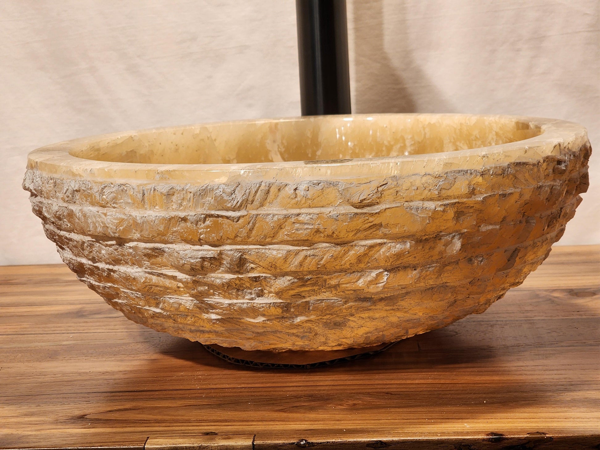 Mixed Honey Onyx With Chiseled Exterior Vessel Sink - MHOCE1 - Impact Imports