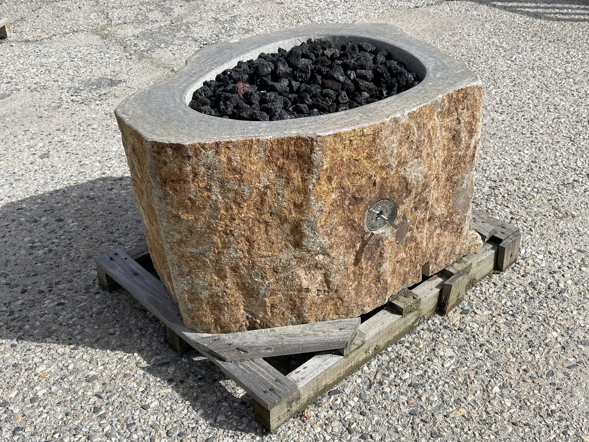 Natural Stone Gas Fire Pit, Andesite / Basalt - ANDFP04 - Impact Imports